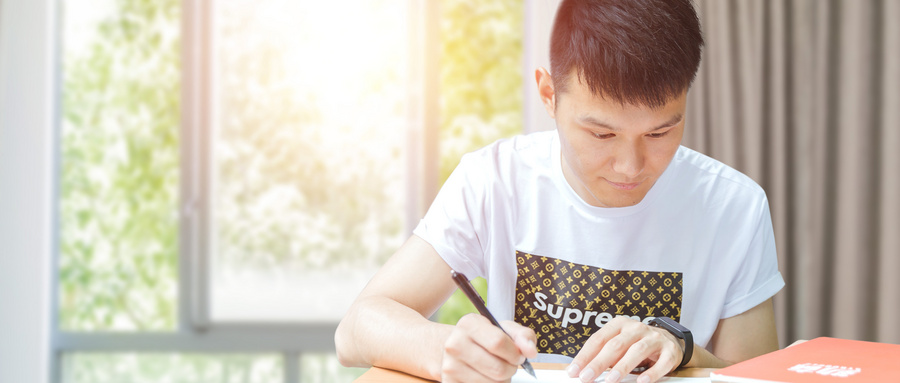 2023年广东广州成人高考准考证打印时间：10月13日起